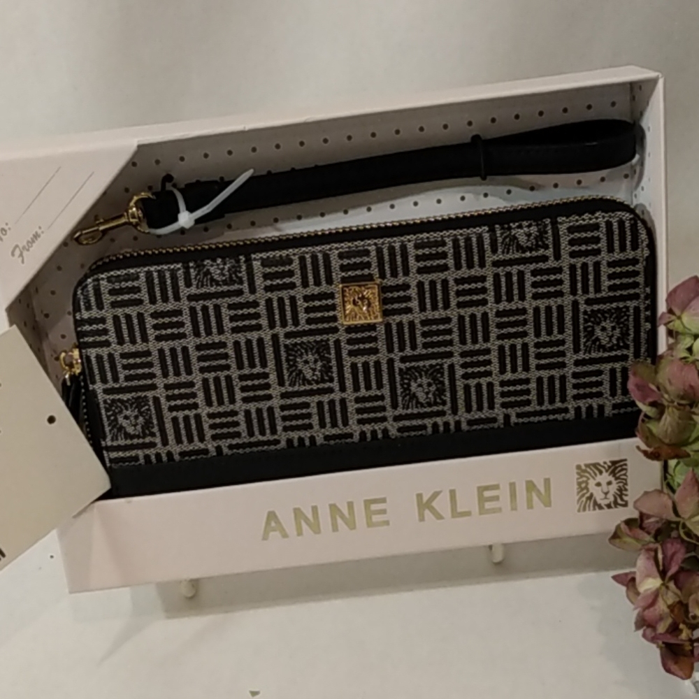 2PCS Anne Klein Slim Wristlet